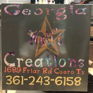 Meet your Posher, Georgia